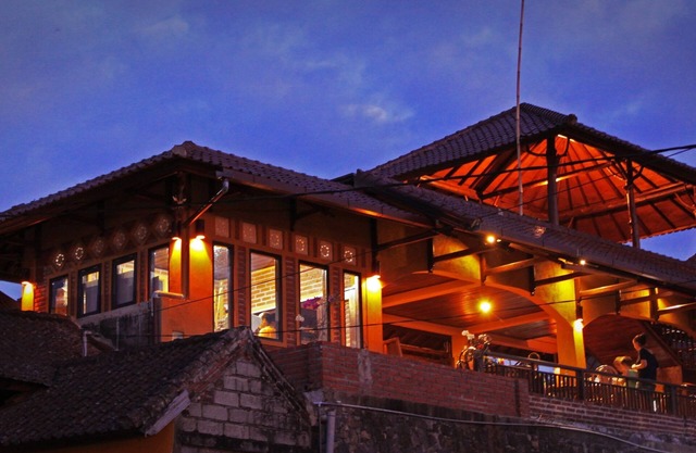 Guru Ratna Homestay