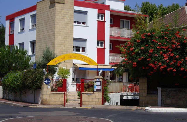 Hôtel Les Myrtes