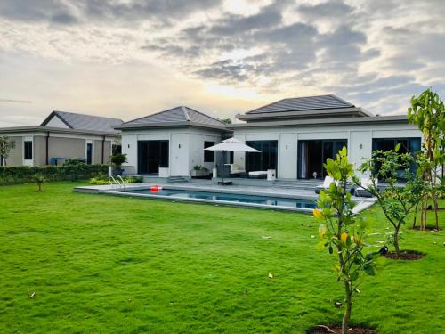 HỒ TRÀM 05- BIÊT THỰ NGHỈ DƯỠNG 1000m2 ll hồ bơi BBQ ll TRUNG TÂM