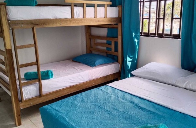 Apartamento en zona residencial ¡A 15 Minutos de la playa!