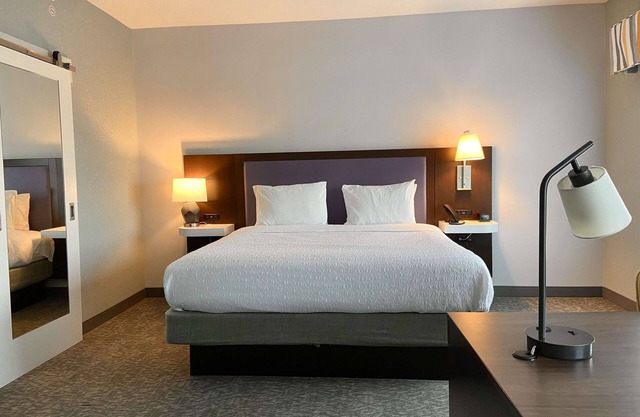 Hampton Inn McMinnville
