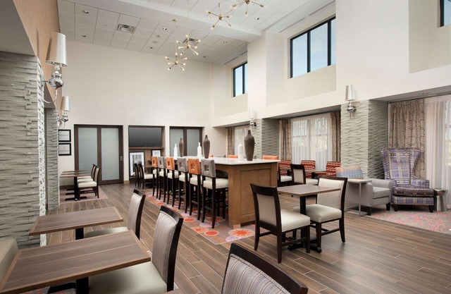 Hampton Inn & Suites San Antonio Lackland AFB SeaWorld