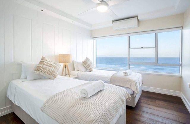 Renovated Beachside View 2BR Apartment *Parking/Pool*