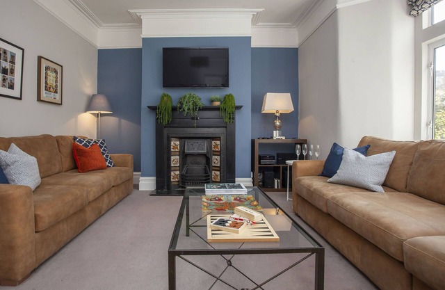 Hermoso casa victoriana es perfecto para una gran reunión familiar o de amigos