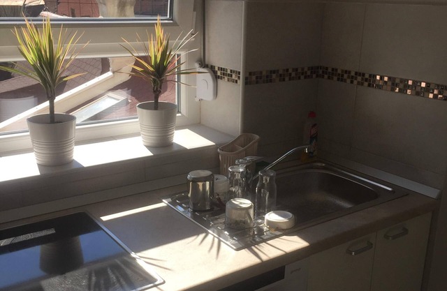 Happy centre - apartamento nuevo en el centro de la ciudad, wifi gratuito, aire acondicionado