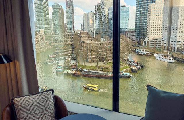 Haven Hotel Rotterdam, Curio Collection by Hilton