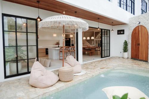 Havens Duplex - 2 Villas Combo 6BR Up to 12px Close to Finns And Beach With Easy Walk To Berawa Street