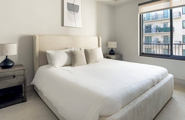 Hayworth 2BD/2.5BA 2