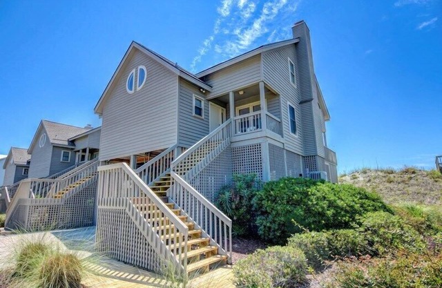 HELSTETLER 3B: 2BR / 2. 5BA, capacidad para 6 personas frente al mar townhm Serenity Point Topsail Beach