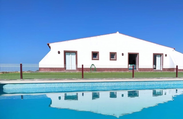 Propiedades de carnero, de vacaciones con piscina a 15 km de Montemor-o-Novo