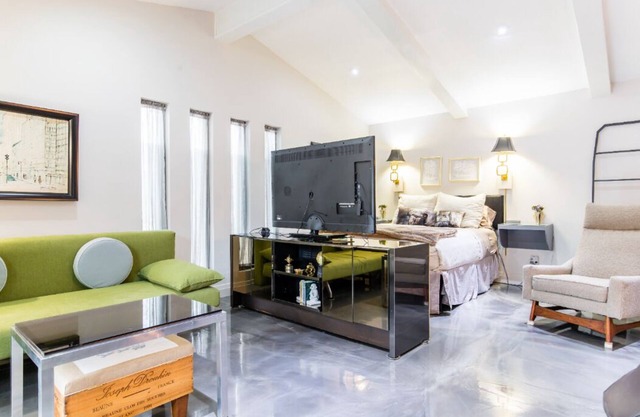 Elegante suite en Bishop Arts District Mid Century Resort
