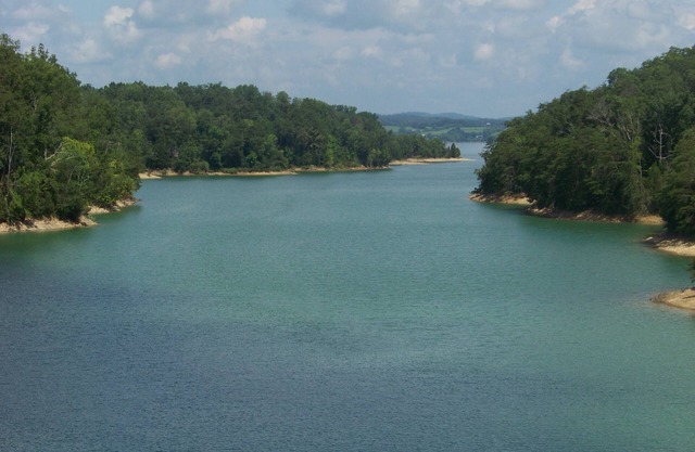 Hide-A-Way With a View, 2 habitaciones, 2 baños, Lakefront Cabin