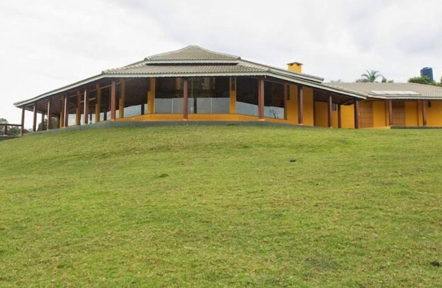 Estándar lugar alto en Atibaia