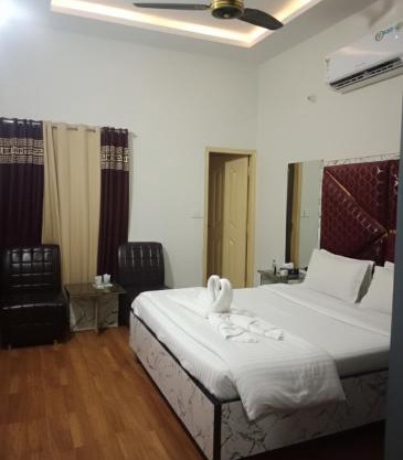 Hilton Family Guest House