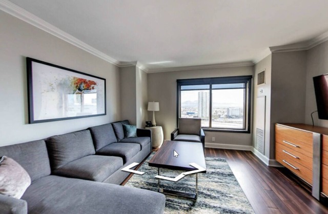 Hilton Grand Vacations on the Las Vegas Strip - Cozy 2 Bedroom