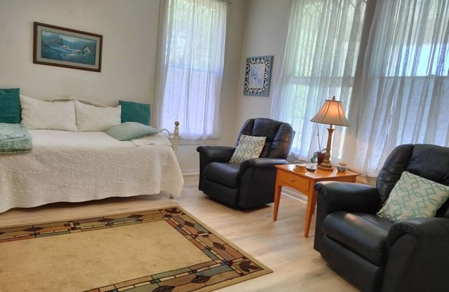 Histórico Holle House, segundo piso en hermosa casa, a minutos del centro