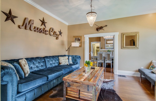 "La Casa Blanca de Nashville" - Cerca del centro de la ciudad - GRAN ubicación