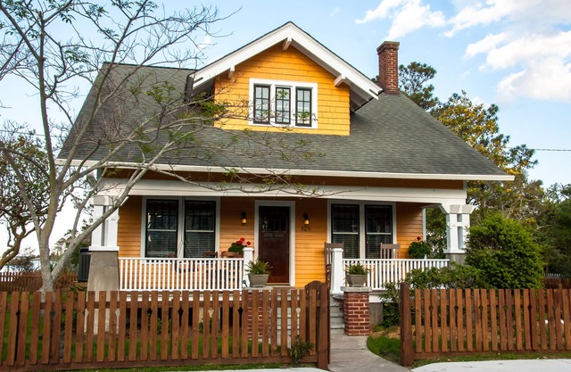 History Loves Company-1920's Arts and Crafts Sears Kit Home-family / dog Friendly
