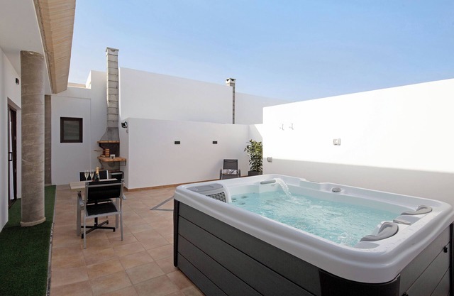 Apartamento vacacional "Crepusculo" con vistas a la montaña, terraza y Wi-Fi