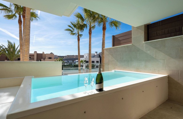 Apartamento Vacacional "Azalea 471" con Piscina, Terrazas y Wi-Fi