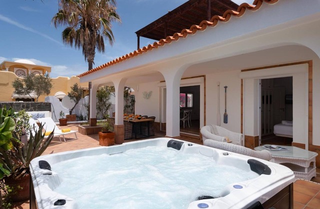 Apartamento de vacaciones 'Obsidian Villa Estrella Del Mar' con terraza privada y aire acondicionado