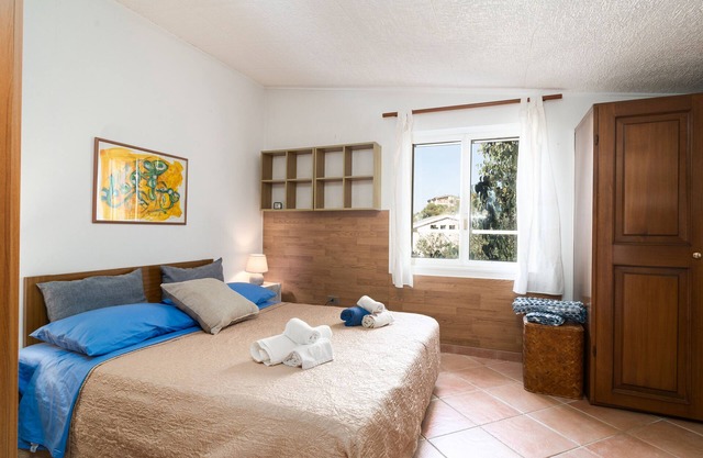 Apartamento vacacional "Casa Su Craminu" con vistas a la montaña, balcón y Wi-Fi