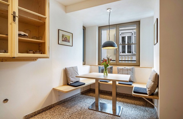 Apartamento vacacional "Domus Faber 2b" con vistas a la montaña, balcón y Wi-Fi