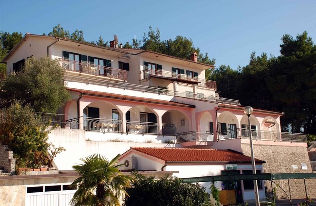 Apartamento vacacional con vista al mar