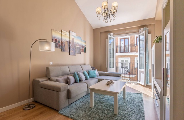 Apartamento vacacional "Sofía Ronda Center" con terraza, aire acondicionado y Wi-Fi