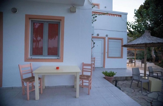 Apartamento vacacional "Standard Studio" con vistas al mar, 2 terrazas compartidas y Wi-Fi