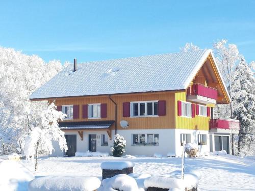 Holiday apartment with 2 bedrooms
