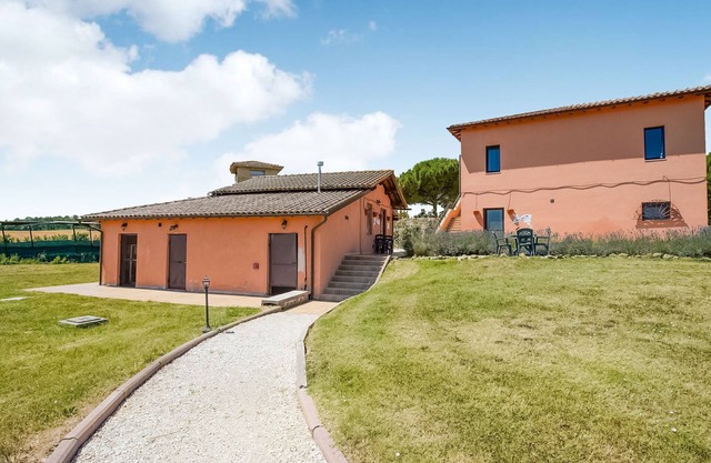 Atractiva Casa de Vacaciones con Piscina