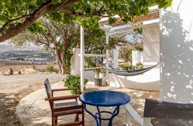 Casa de vacaciones 'Anastasia's house Ysterni' con jardín compartido y Wi-Fi