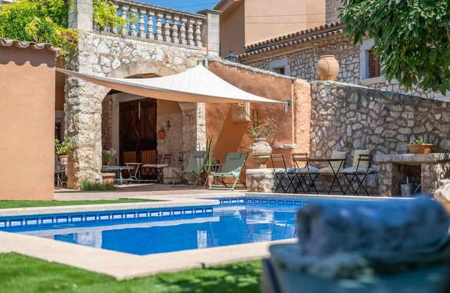 Casa de vacaciones 'Ca'n Blanch' con piscina privada, terraza privada y Wi-Fi