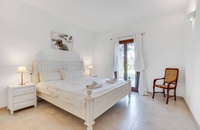 Casa Finca Na Blanca con vistas al mar, piscina, Wi-Fi, terrazas y jardín