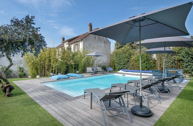 Casa de vacaciones 'De Standing Avec Piscine' con piscina privada, terraza privada y Wi-Fi