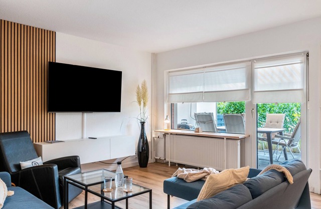 Holiday Home 'Kuh' with Shared Terrace, Balcony and Wi-Fi