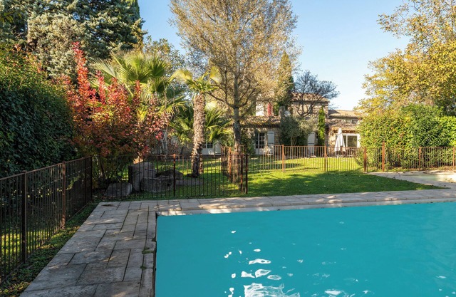 Casa de vacaciones 'Le Patio' con piscina compartida, terraza privada y Wi-Fi