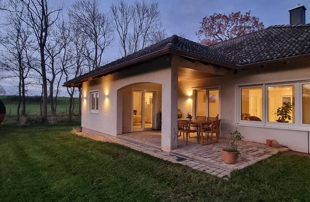 Casa de vacaciones 'Q1' con terraza privada, jardín privado y Wi-Fi