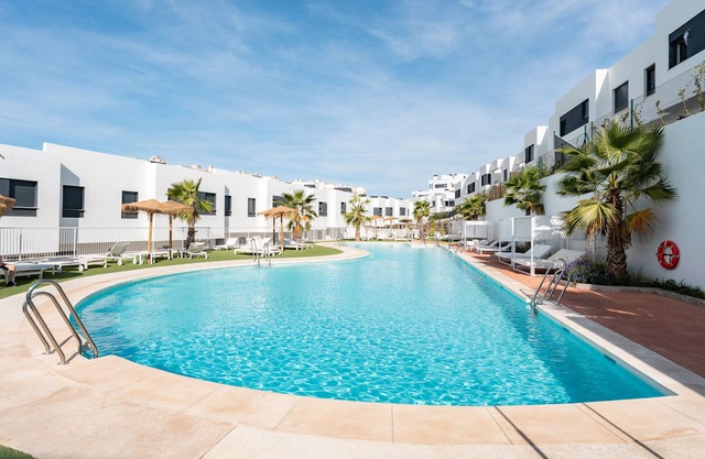 Casa Vacacional 'Serena' con Piscina Compartida, Wi-Fi y Aire Acondicionado
