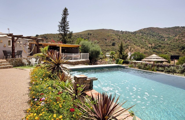 Casa de vacaciones "Quinta do Silêncio" con piscina privada, jardín y Wi-Fi