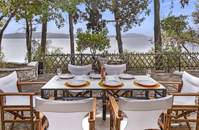 Casa de vacaciones 'The Sea Martin' con vistas al mar, Wi-Fi y aire acondicionado