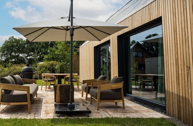 Casa de vacaciones de alta tecnología con sauna, en un parque de vacaciones en una reserva natural