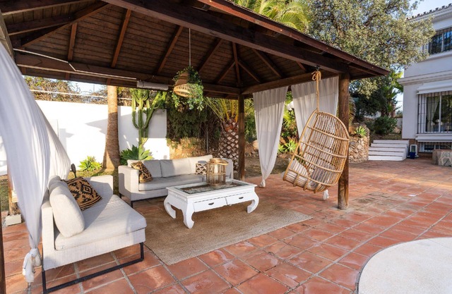 Holiday house Elveria for 1 - 10 persons with 5 bedrooms - Holiday home
