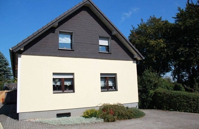 Casa de vacaciones en Mützenich - muy cerca del Eifelsteig y la ruta RAVEL
