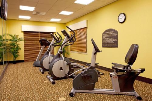 Holiday Inn Express Hotel & Suites Chaffee - Jacksonville West by IHG