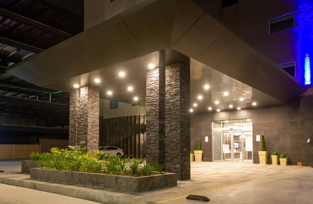 Holiday Inn Express & Suites Tijuana Otay by IHG