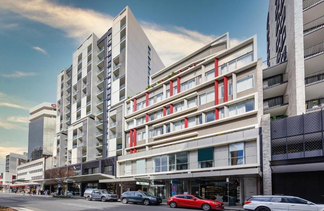 Holiday Inn & Suites Sydney Bondi Junction by IHG