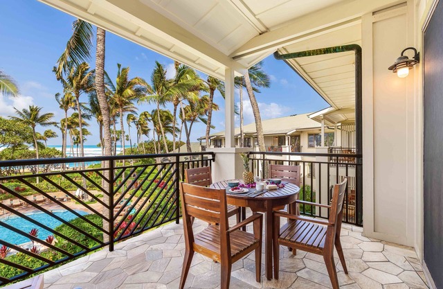 Hot Deal! Turtle Bay Villas 311 by Gather: Beachfront w/ Shared Pool, Spa, AC