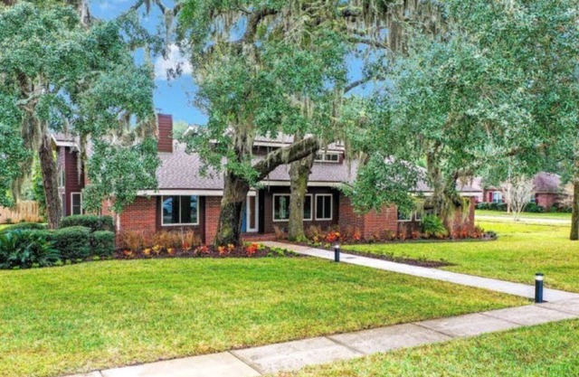 Home Away from Home! Close to Everything! JU only 5 Mins Away!!!